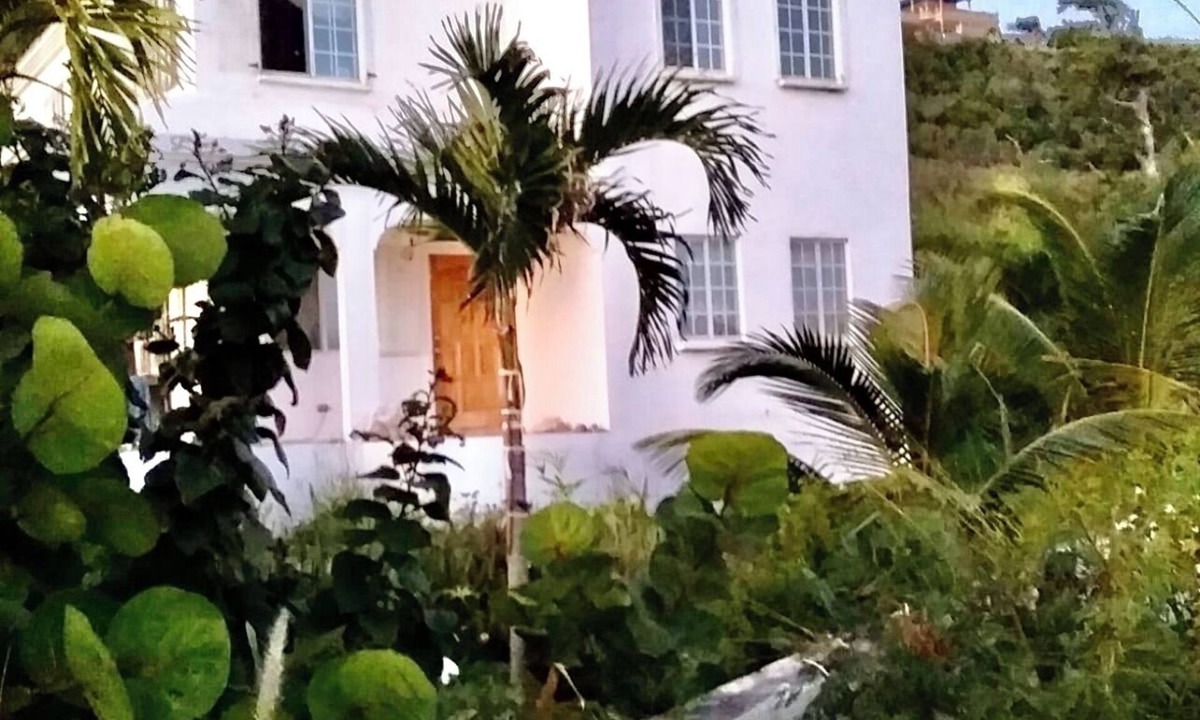 Sandy Ground House | Beach access with a relaxed seaside atmosphere.