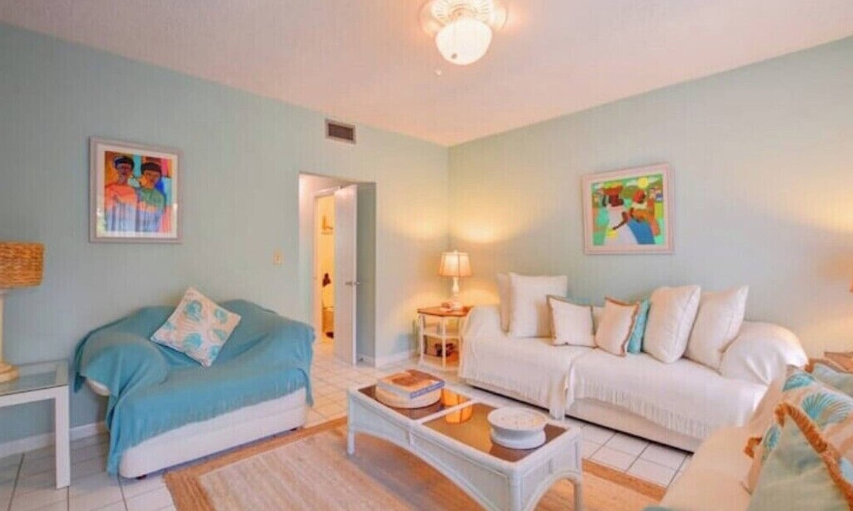Paradise Island Condo | Bright & Sunny 2BD condo - near Atlantis and Beach