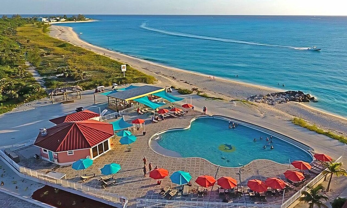 South Bimini Condo | Pleasant 2-bedroom condo with Private Beach and Marina Access