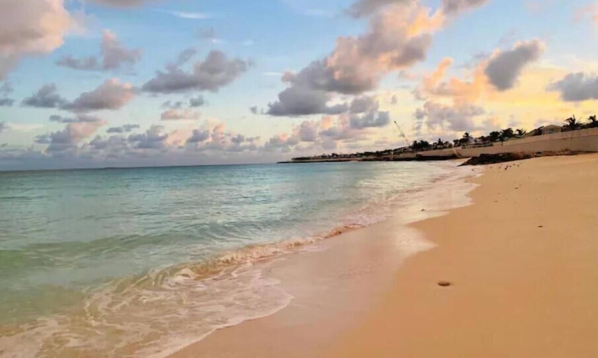 Alice Town House | Private Bimini Escape- 1 Bedroom Condo