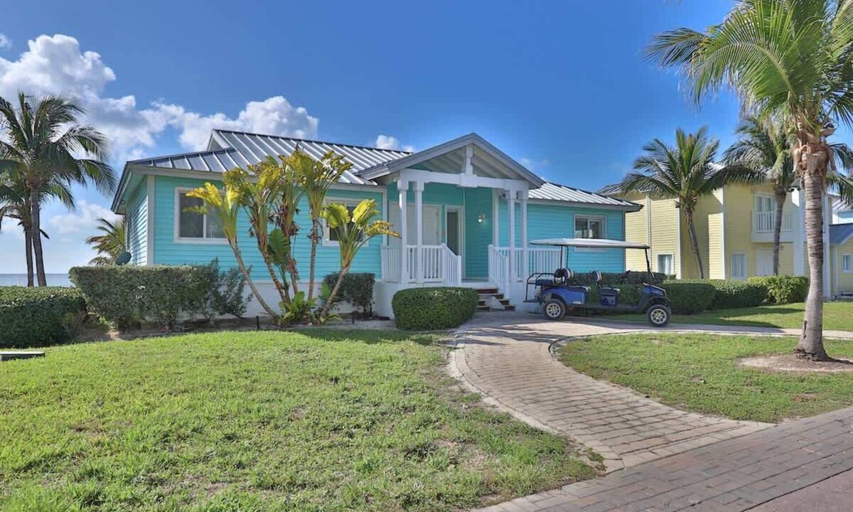 Alice Town House | Shore to Please-Bimini Beachfront Home