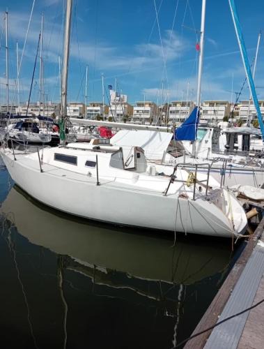 Parque das Nacoes Boat Rental | Veleiro Cozy Vintage