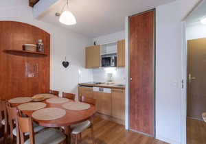 Spacious duplex with south terrace - 7 guests in La Mongie