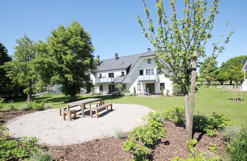Lobbe Apartment | Apartment close to the beach with balcony, use of swimming pool and sauna - Rex Rugia