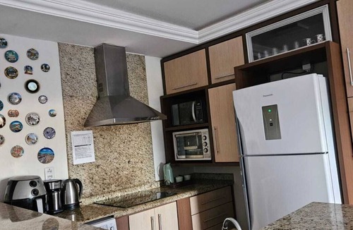 Barra Sul Apartment | Apartment on the beachfront next to the Aquarium.