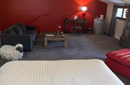 Colombiers Bed & Breakfast | Au Lavoir