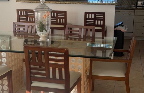 Alice Town House | Awesome 3-bedroom 3 bathroom house with AC in charming Bimini
