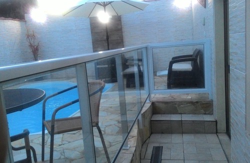Praia das Palmeiras House | Casa Grande Litoral Norte - Caraguatatuba - Swimming pool with guardrail -closed