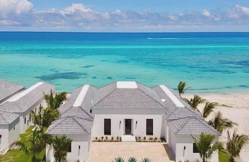 Alice Town House | Casa Mar Bimini Beach Villa – Rockwell