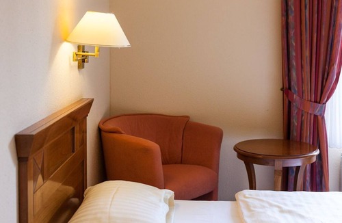 Neustrelitz House | Hotel Garni Schlossgarten - Double room