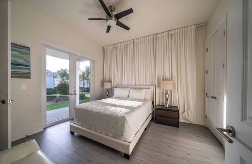 Alice Town House | Largest Private Island Home & Pool, Luxury Villa