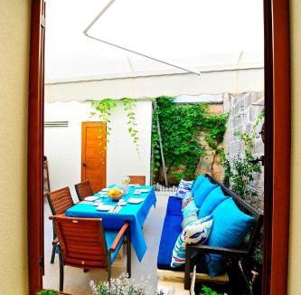 Split Apartment | Luxury Apartment Dvor