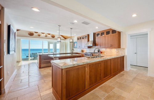 Cat Cay House | Private Island Estate 5BR + Dual Beachfront Pool & Yacht Access Cat Cay Bahamas