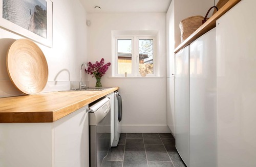 Pevensey House | Sociable Open Plan entertaining. and more.