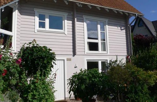 Hemmelsdorf Apartment | TOPP 2-room Apartment close to the lake and sea, quiet, comfortable, bright with terrace