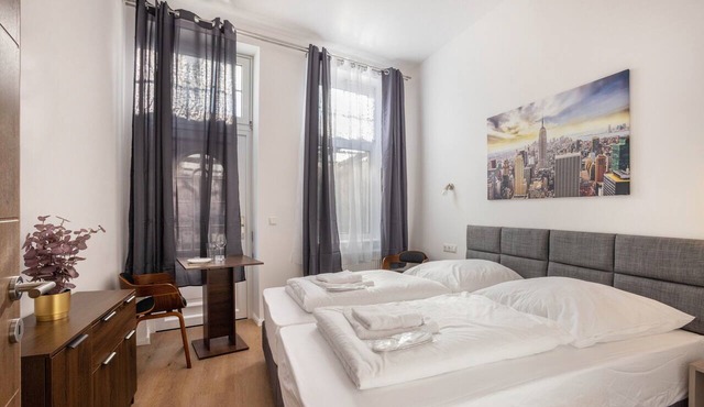 2-room apartment 1-2 with balcony and Wi-Fi in Lübeck