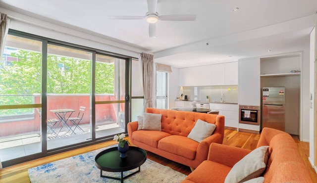 2BR Apt in Docklands WiFi City walk Water nearby in Docklands