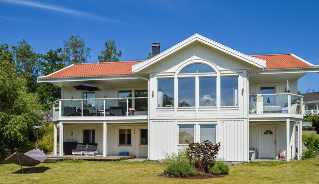4 bedroom cozy home in Trångsund in Trångsund