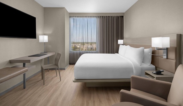 AC Hotel by Marriott Miami Dadeland in Miami