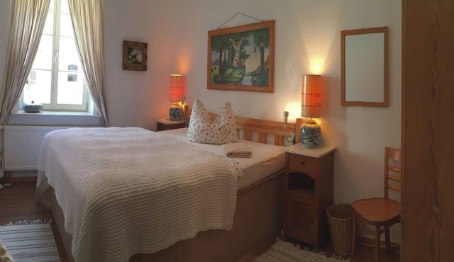 Apartment 'Ferienwohnung 2 Mit Balkon' with Shared Terrace, Shared Garden and Wi-Fi in Paretz