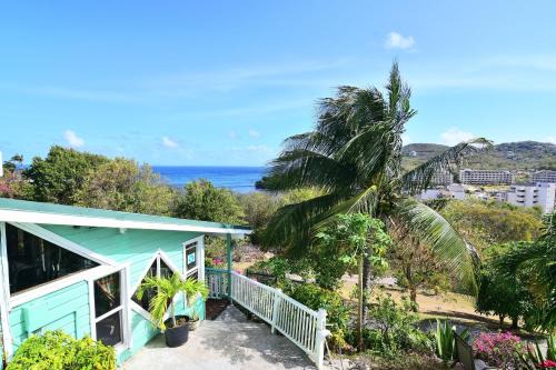 Beachfront Cottage in Gros Islet