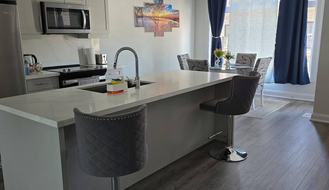 Brand New Modern Niagara Getaway in St. Catharines