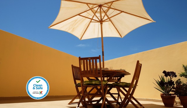 Few Steps to the Beach - Near Tres Irmaos Beach and Close to Alvor Village in Alvor
