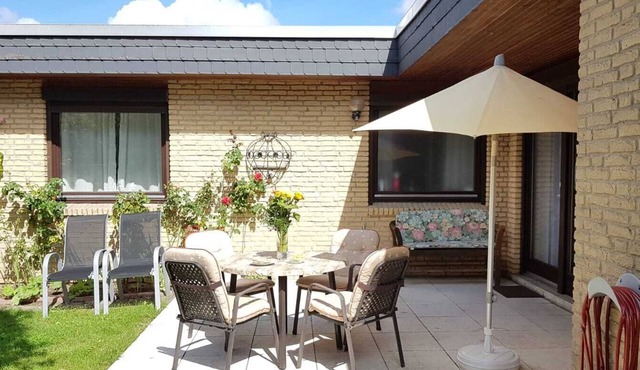 Gemütlicher Bungalow, Haus mit Garten Ostsee-nah in Bad Schwartau