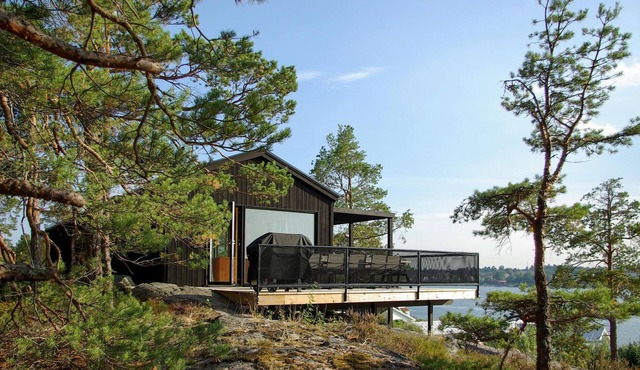 Great vacation home with panoramic views, in charming location by the sea. in Västervik