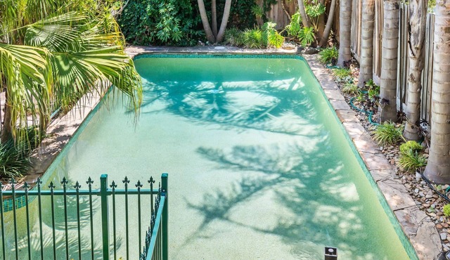 Hampton Vintage Soul with Pool in Hampton