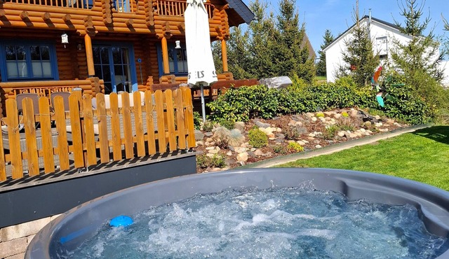 Holiday Home 'Mühlenblick' with Whirlpool, Private Terrace, and Garden in Medebach
