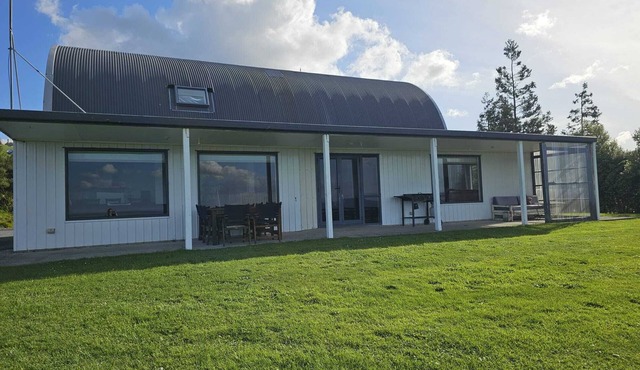 Hosts on the Coast Wharenui The Gathering Place in KatiKati