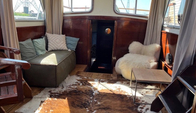 House Boat/Classic Yaght in Amsterdam