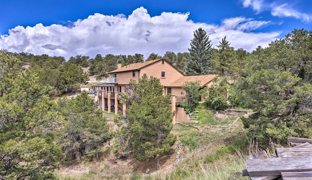 Large Pet-Friendly Salida Ranch w/Hot Tub, Game Room & Scenic Views in Salida