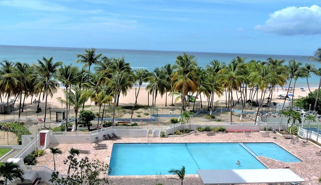 New Oceanfront Dream apartment on the beach of Isla Verde! in Carolina