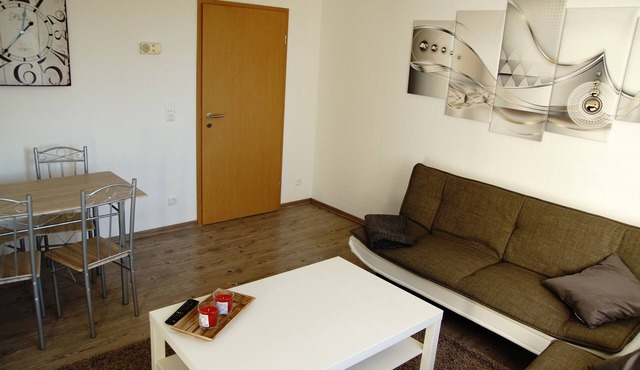 Nice, cozy 3-room top floor apartment in Plagwitz in Leipzig