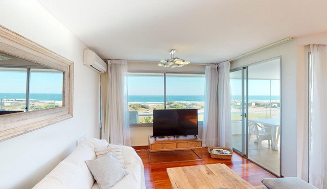 Oceana Suites Esturion Apartment in Punta del Este