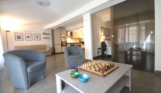 Orlando Catania Luxury Open Space Apartment 110 sqm for tourist lease. in Catania