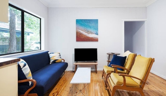 Pearl Beach Semi - 2 min to sand & sea – Lilly in Pearl Beach