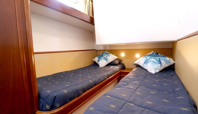 Private Yacht all comfort: we love our guests in Lisboa