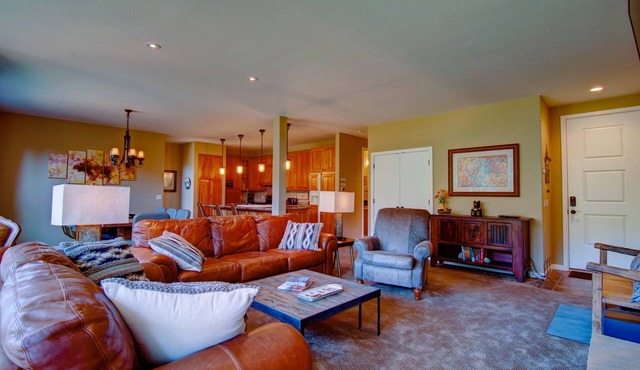 Riverfront Condo with Amazing Ski Slope Views overlooking the Fraser River! in Winter Park