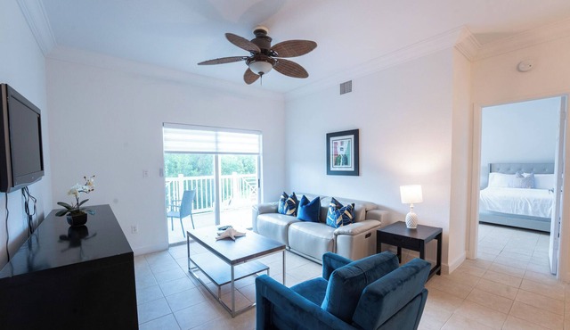 Seaside Retreat: Charming 2BR Condo in Bimini Bay Community