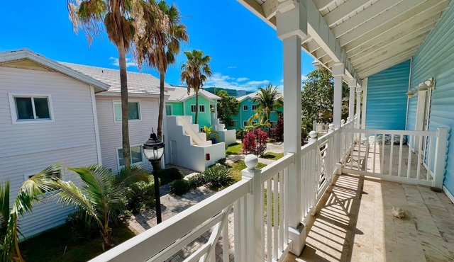 Serene Oceanfront Escape
