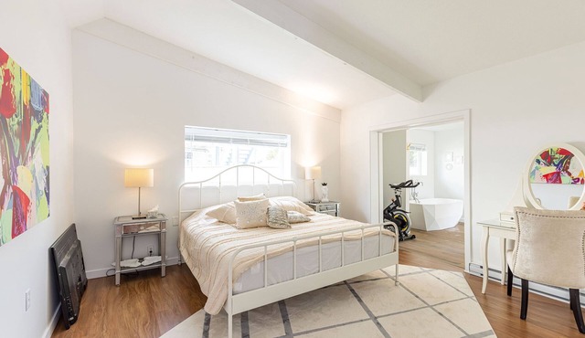 Spacious Family Home central to Squamish in Squamish