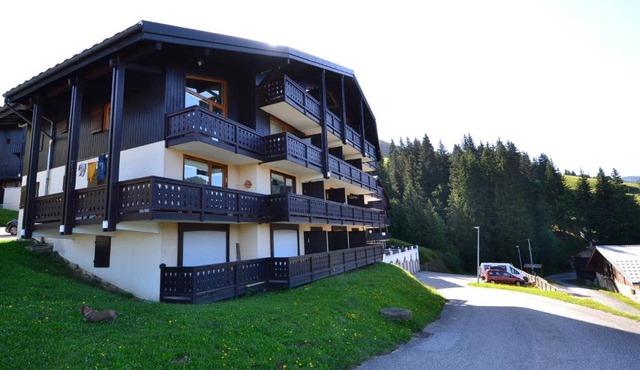 Studio cabine ensoleillé avec balcon à 1450m - FR-1-505-19 in Notre-Dame-de-Bellecombe