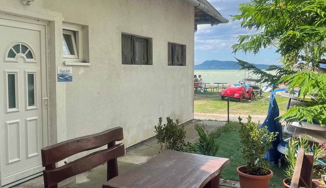 Studio directly on the beach with air conditioning in Fonyód