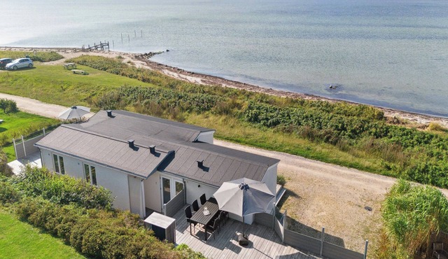 Summer house with sea view in Assens in Assens