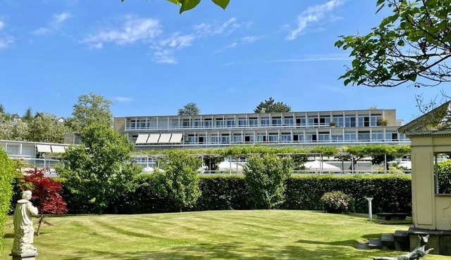 Tertianum Parkresidenz, modern 2.5 room flat in Meilen