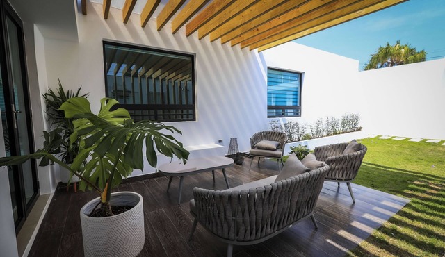 Three units, One property in San Juan