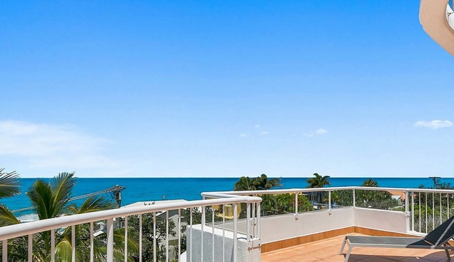 Tingira Nook Unit 3 Sunrise Beach in Sunrise Beach